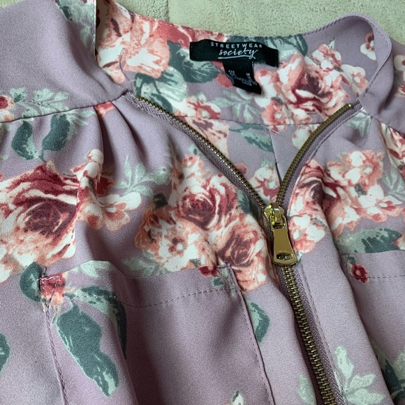 Floral Quarter Zip Top - Picture 3 of 4